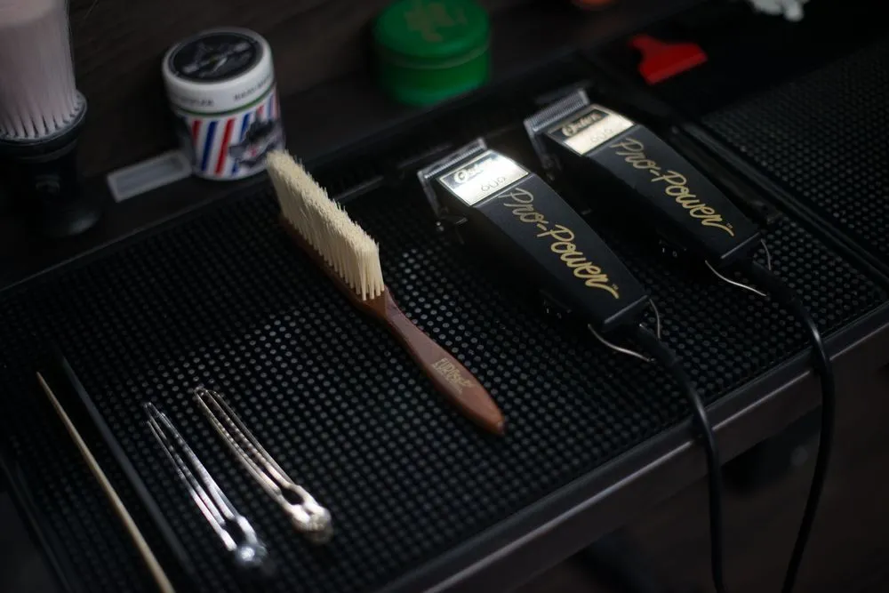 Outils de coiffure de précision